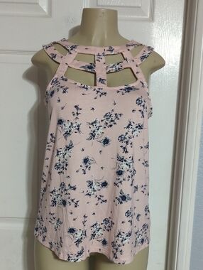 Maurices Light Pink Floral Lattice-Neck Tank Pit To Pit 18 Inch